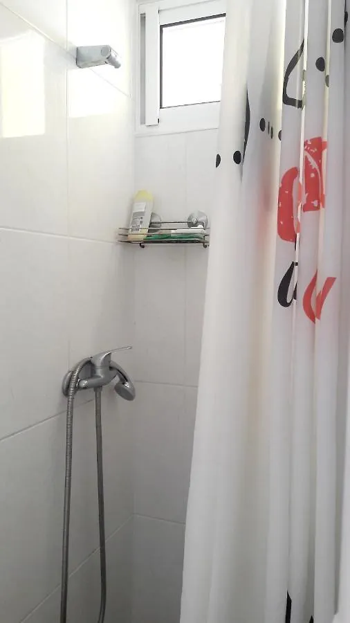Cosy Apartment In Funchal Sea And Mountain Views 35 M²  Funchal (Madeira)