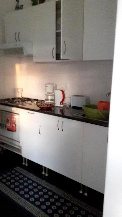 Cosy Apartment In Funchal Sea And Mountain Views 35 M² 0*, Funchal (Madeira)