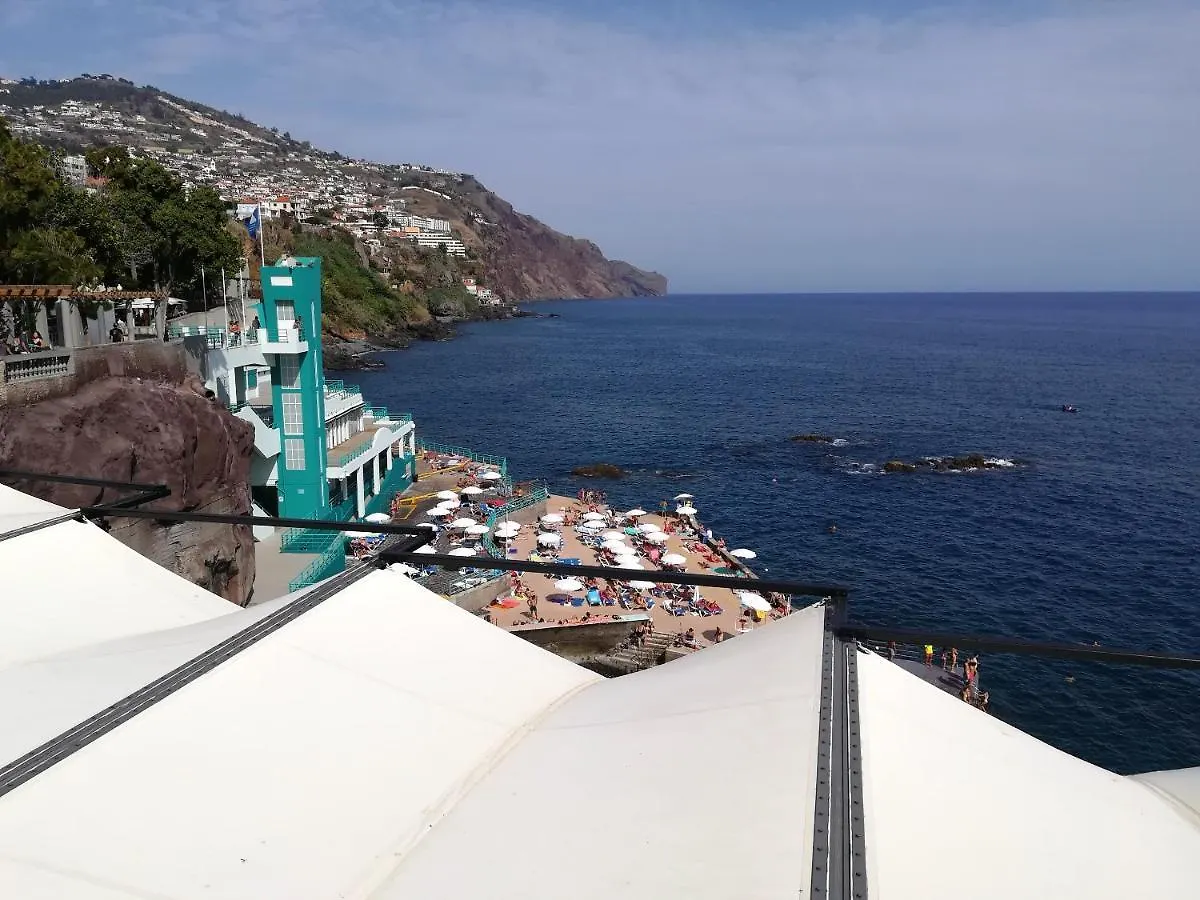 Cosy Apartment In Funchal Sea And Mountain Views 35 M²